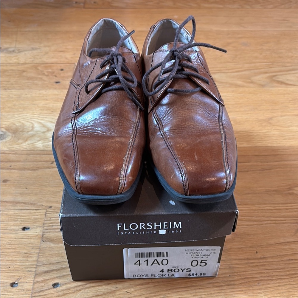 Florsheim Boys Size 4 Brown Leather Dress Shoes